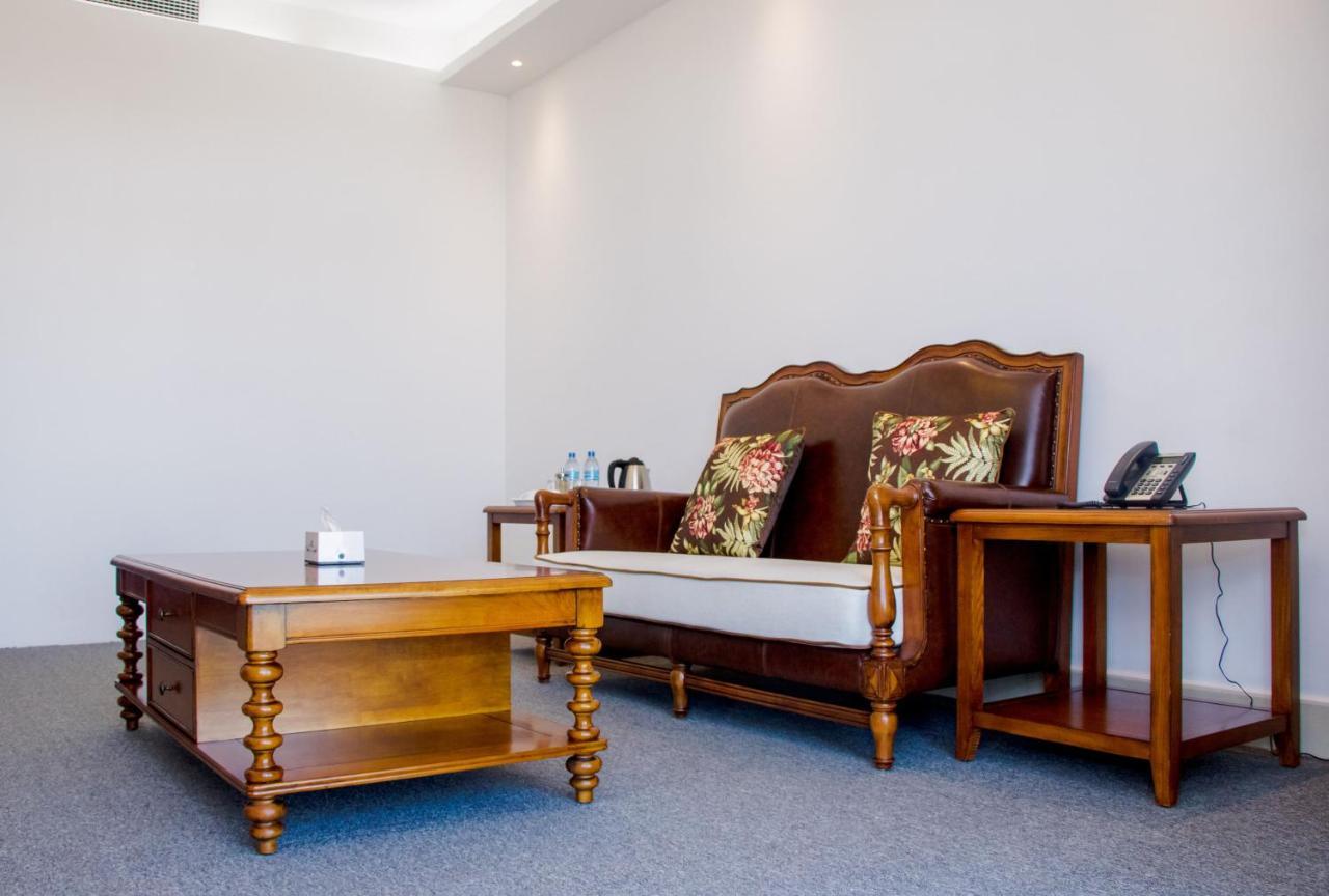 Lark Hotel Darüsselam Dış mekan fotoğraf