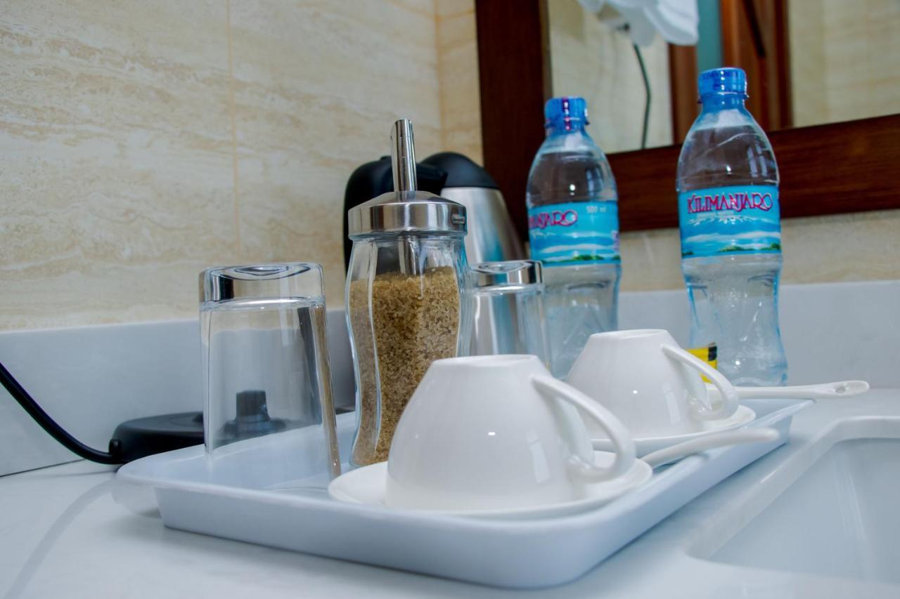 Lark Hotel Darüsselam Dış mekan fotoğraf