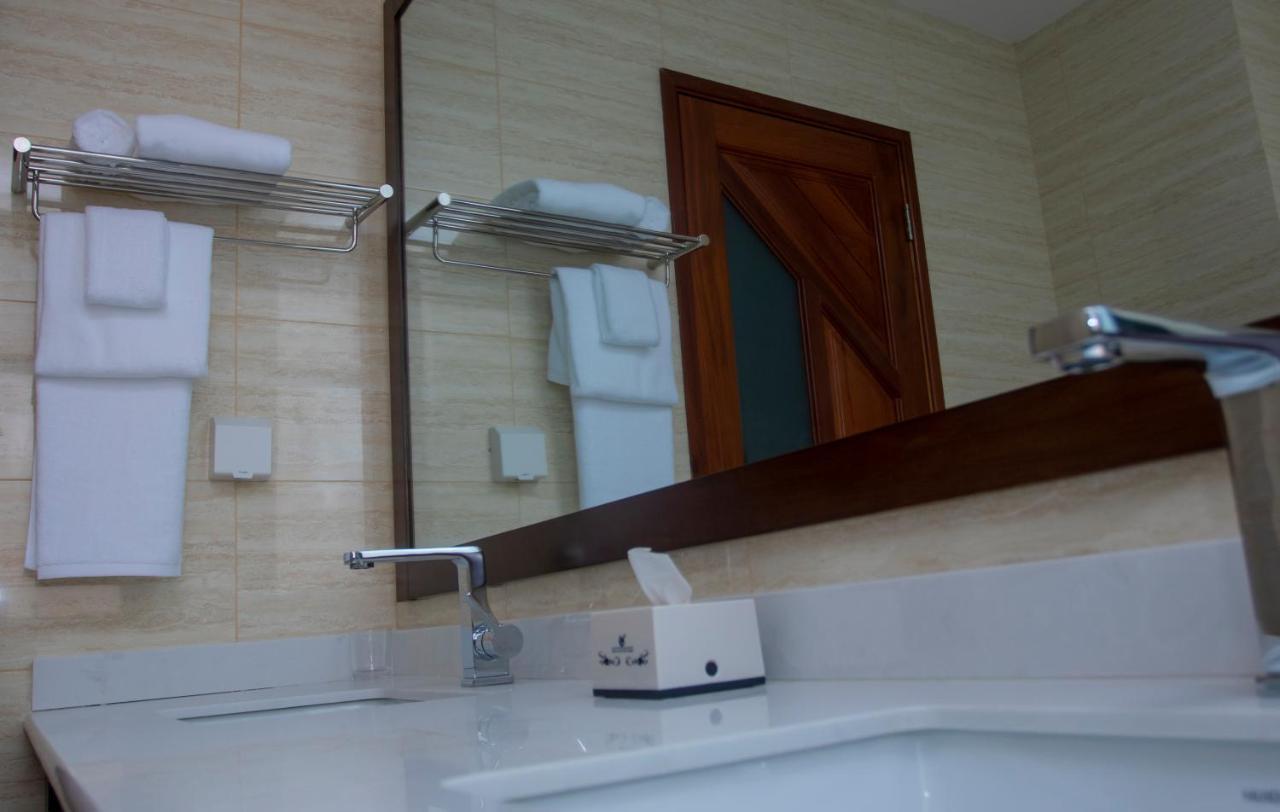 Lark Hotel Darüsselam Dış mekan fotoğraf